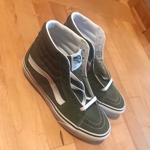 New Olive Green Vans 🔥